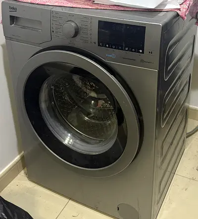 Beko front load washing machine - 7kg, good working condition