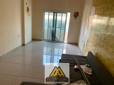 فرصه لن تتكرر *  بلكونه ب اطلاله مفتوحه * مساحه كبيره * سعر خيال * صيانه فري * تكيف مركزي * تسهيل ف الدفعات