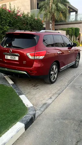 Nissan Pathfinder SV 2015 - GCC SPECS - SECOND OWNER