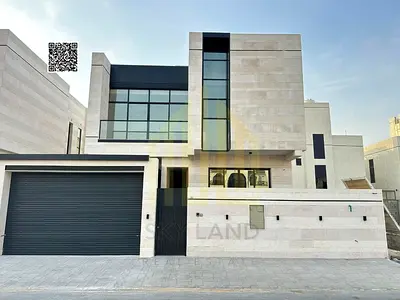 Direct from the owner – Luxury finishing – No annual service charges – Good location – 3 floors