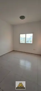 Spacious studio apartment | Semi-separate kitchen | Central air conditioning | Free maintenance by t