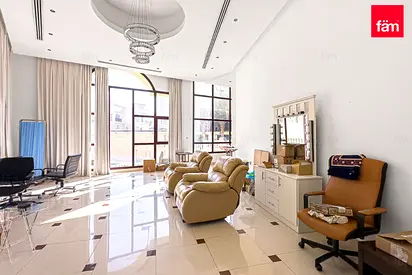 Standalone Luxury Villa | Prestigious Mansion