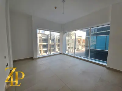 Luxury 5BR Villa | Private Pool | Premium Comunity