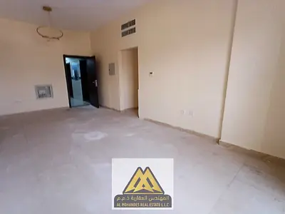 للإيجار غرفة وصالة الراشدية 2 ثاني ساكن تكييف مركزي صيانة مجانية بناية عائلات 26 ألف 4 دفعات قريب الفالكون وقصر الحاكم موقع مميز