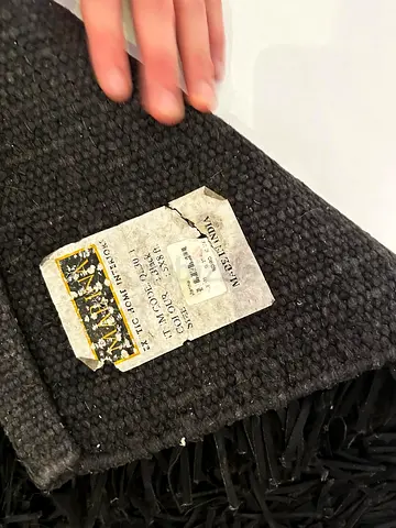 Black Silk Marina Area Rug (Used) - 5x8 ft