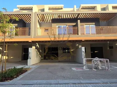 BRAND-NEW | 4BR | PARK FACING | SPACIOUS
