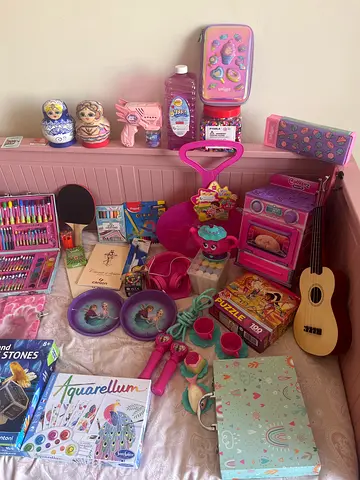 BIG OFFER BRAND NEW Mixed girls toys bundle — craft sets, dolls, instruments, puzzles