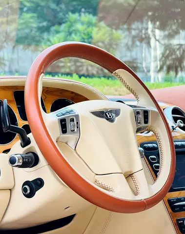 2011 Bentley FLYING SPUR — фото 9