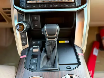 2026 Toyota LAND CRUISER 照片 9
