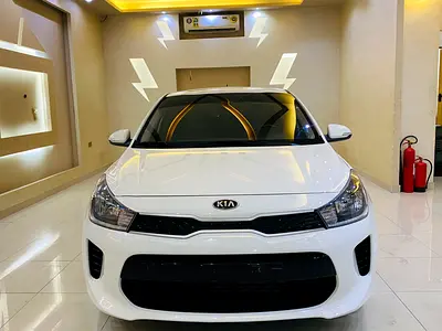 2018 KIA RIO 照片 8