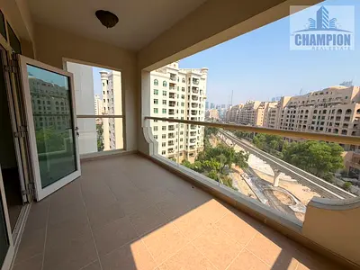 شقة بغرفتي نوم | الحابول | شرفة وإطلالات على المدينة | غير مفروشة
