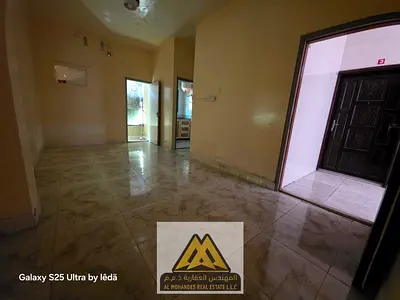 للإيجار السنوي استوديو كبير بالراشدية 1، مطبخ منفصل وبلكونة، بدون مكيف، 17 ألف، 6 دفعات.