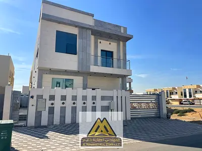 فرصة مميزة للإيجار السنوي فيلا فاخرة في منطقة الياسمين بعجمان، تتميز بمساحات واسعة وتصميم عملي يوفر الراحة والخصوصية للعائلات