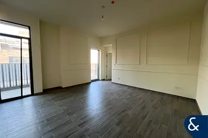 Spacious Layout | Upgraded | Ready To Move