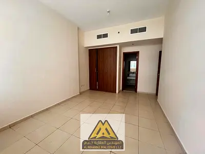 1-bedroom apartment for sale, 975 sq. ft., 2 bathrooms, open kitchen, vacant and ready to move in, no balcony. Price: AED 365,000.