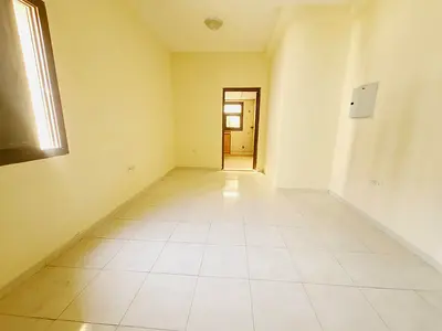 School Area 1bhk apartment available