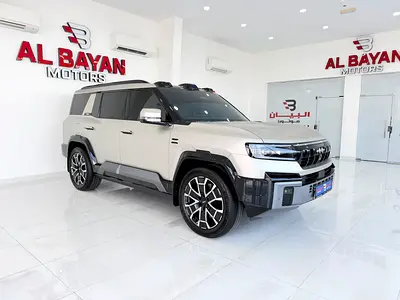 ليوبارد 8 دبل ديفلوك ذهبي / بيج مواصفات صينية 2025 BYD Leopard 8 Luxury Chinese Specs