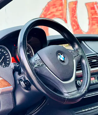 2013 BMW X6 缩略图 8