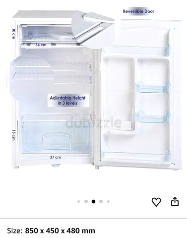 Compact Refrigerator with Reversible Door