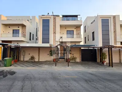 فيلا مودرن تشطيب خاص بدون رسوم سنوية