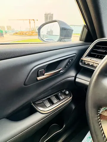 2025 Toyota CROWN 照片 15