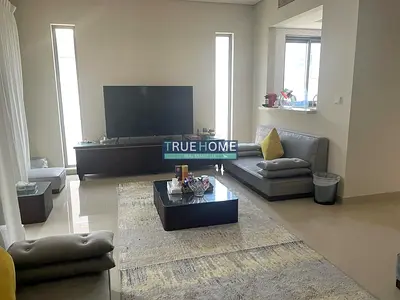 Corner 3BR Townhouse | Rented Investment