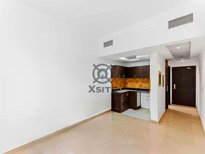 Unfurnished|Pool View| Prime Location