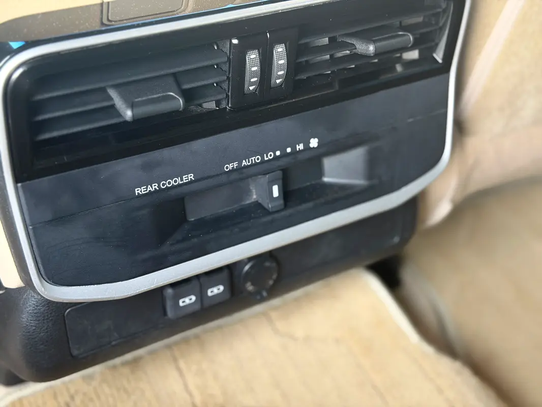 Toyota Land Cruiser 2024