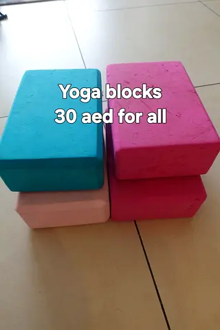 Set of 4 yoga blocks - used, good condition