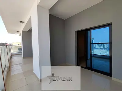 LUXURIOUS 3BHK WITH STORE ROOM HALL AND BALCONY AND GYM PARKING .