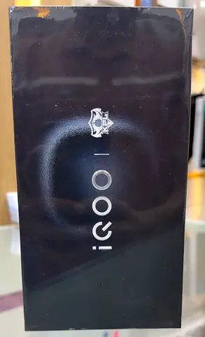 IQOO 15 Ultra 16GB 512GB color Black Chinese version