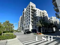Well Maintained 2 BR | Pool View | Key-in-Hand