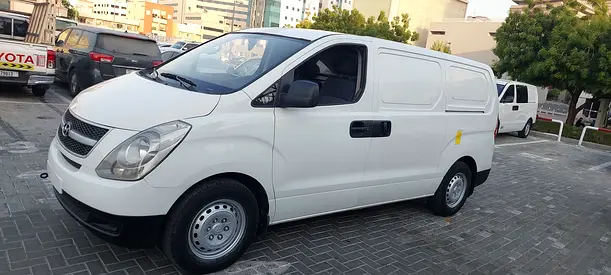 صورة 4 لـ 2015 Hyundai H1