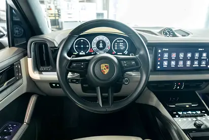 2024 Porsche CAYENNE — фото 9