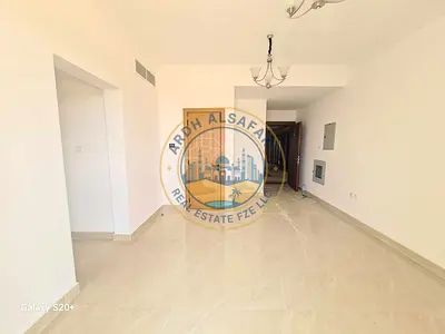 شقة جديدة تمامًا مكونة من غرفة نوم واحدة وحمامين وشرفة وصالة ألعاب رياضية ومنطقة لعب للأطفال وموقف سيارات مغطى