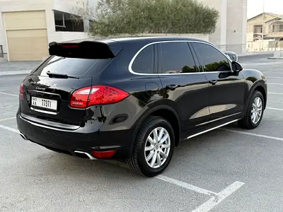 صورة 10 لـ 2014 Porsche CAYENNE