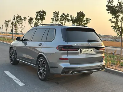 BMW X7 xDrive40i, миниатюра 11