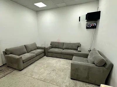 Amazing condition cratebarrel 6 seater sofa
