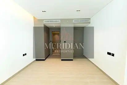 شقة بغرفة نوم واحدة | NAS 3 Arjan | حوض غطس خاص | إطلالات على المدينة والمسبح