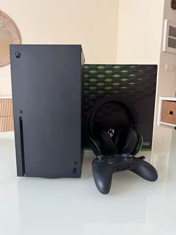 Xbox Series X 1TB with Box, New Controller and Xbox Headset