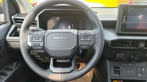 2026 Toyota HILUX 照片 18