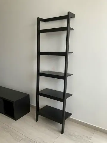 Tall black leaning ladder shelf - 6-tier display/storage unit