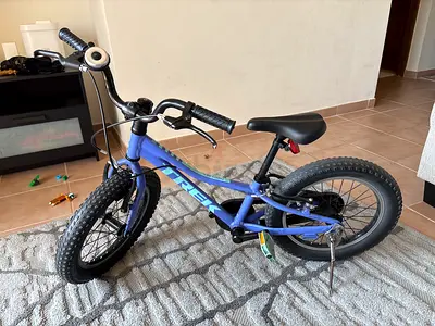 Trek kids 16-inch bike — good condition, single-speed with coaster brake Suitable for 3 years to 6