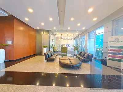 Zero Commission / Specious Apartment / Near to Metro / Prime Location / Ready to Move
