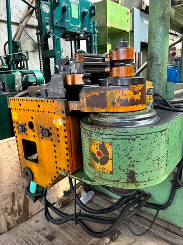 Industrial Hydraulic Pipe Bender / Tube Forming Machine - Used