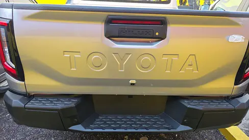2026 Toyota HILUX 照片 6