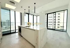Smart Home | Island Kitchen | Community View