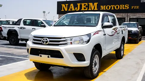 2026 Toyota Hilux Double Cab GLX 2.4L DIESEL - GCC Specs - Brand New!