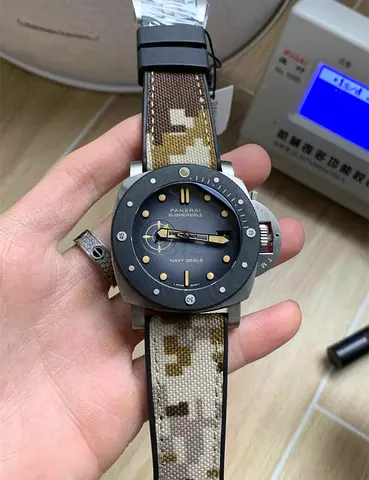 Panerai Submersible Navy Seals 1:1