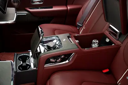 صورة مصغرة 16 لـ 2019 ROLLS-ROYCE CULLINAN